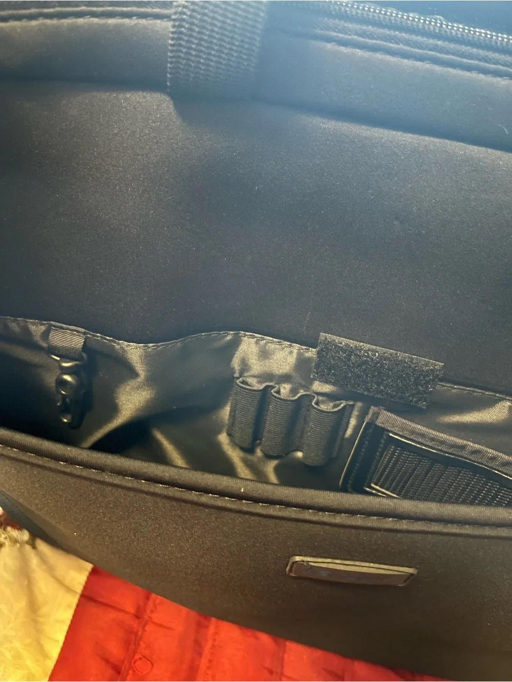 Targus Black Laptop Messenger Bag- Padded